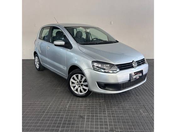VOLKSWAGEN FOX 1.0 MI 8V FLEX 4P MANUAL VOLKSWAGEN FOX 1.0 MI 8V FLEX 4P MANUAL